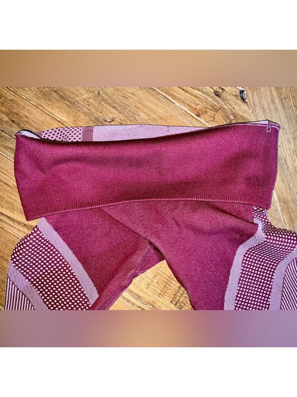 Fabletics High-Waisted Seamless Turbo Legging - measures size small - Picture 6 of 8